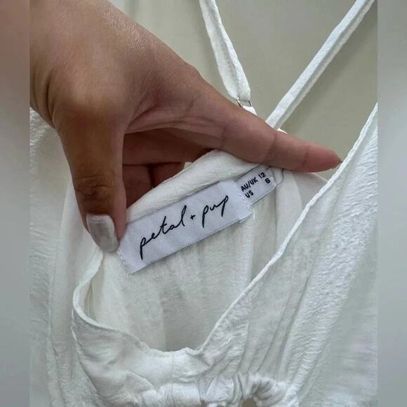 Petal and Pup Karlie white Cutout dress NWT - Picture 6 of 9